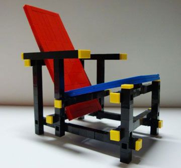 scaunul rosu albastru