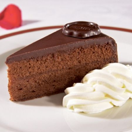 Desert traditional austriac: Sachertorte