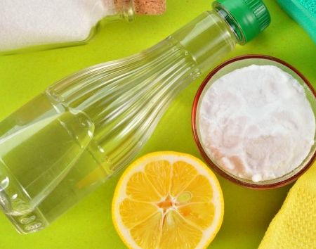 3 ingrediente naturale care te ajuta la curatenie