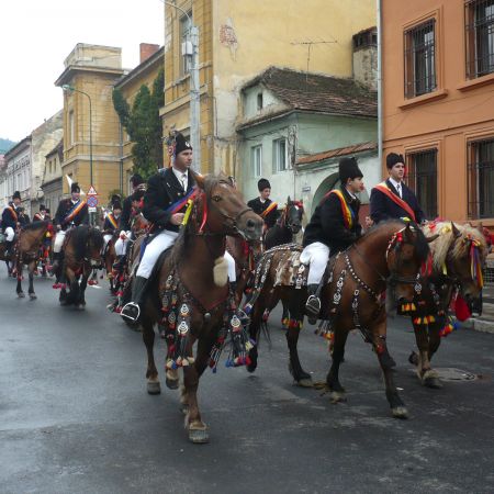 juni brasovului