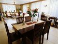 zona de luat masa din living