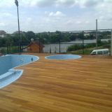 decking piscine